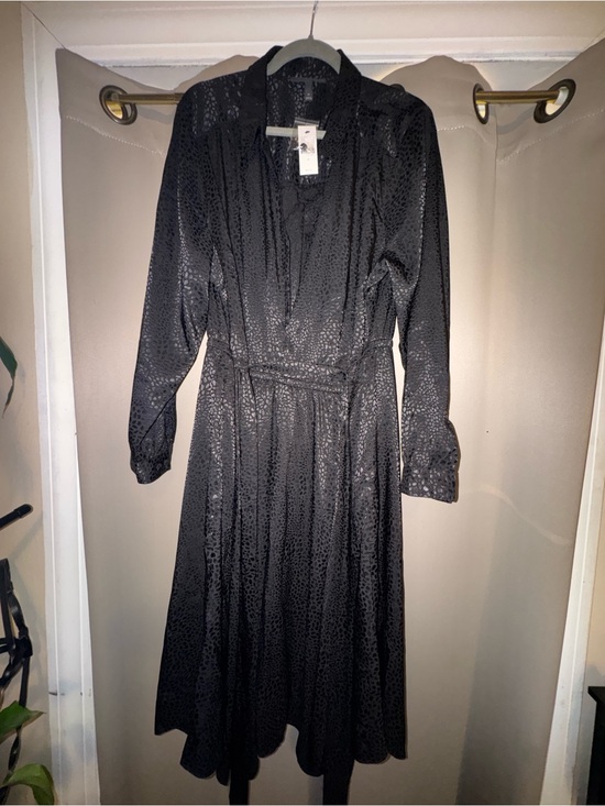 Lane Bryant Dresses & Skirts - Lane Bryant Black Long Sleeve Midi Wrap Dress